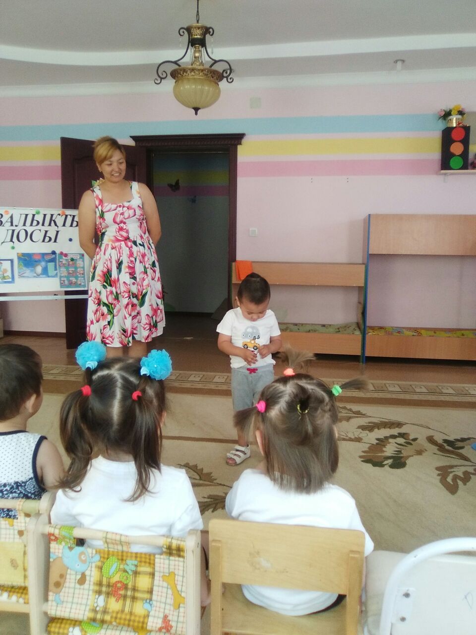 Әйелі үйдегі күйеуіне бау