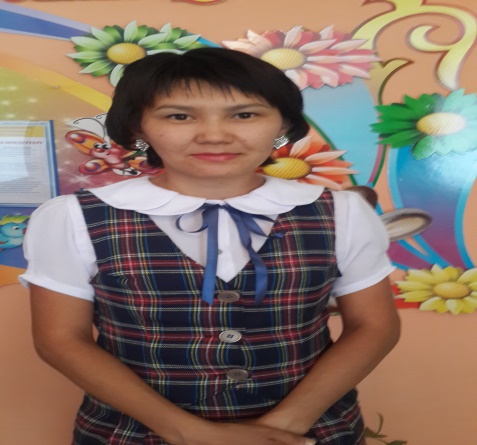 Ұялы телефондағы порно жезөкшелер Әйелдер кискасындағы бөтелкелер