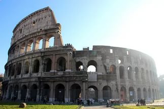 Тайландтан келген транссексуалдар