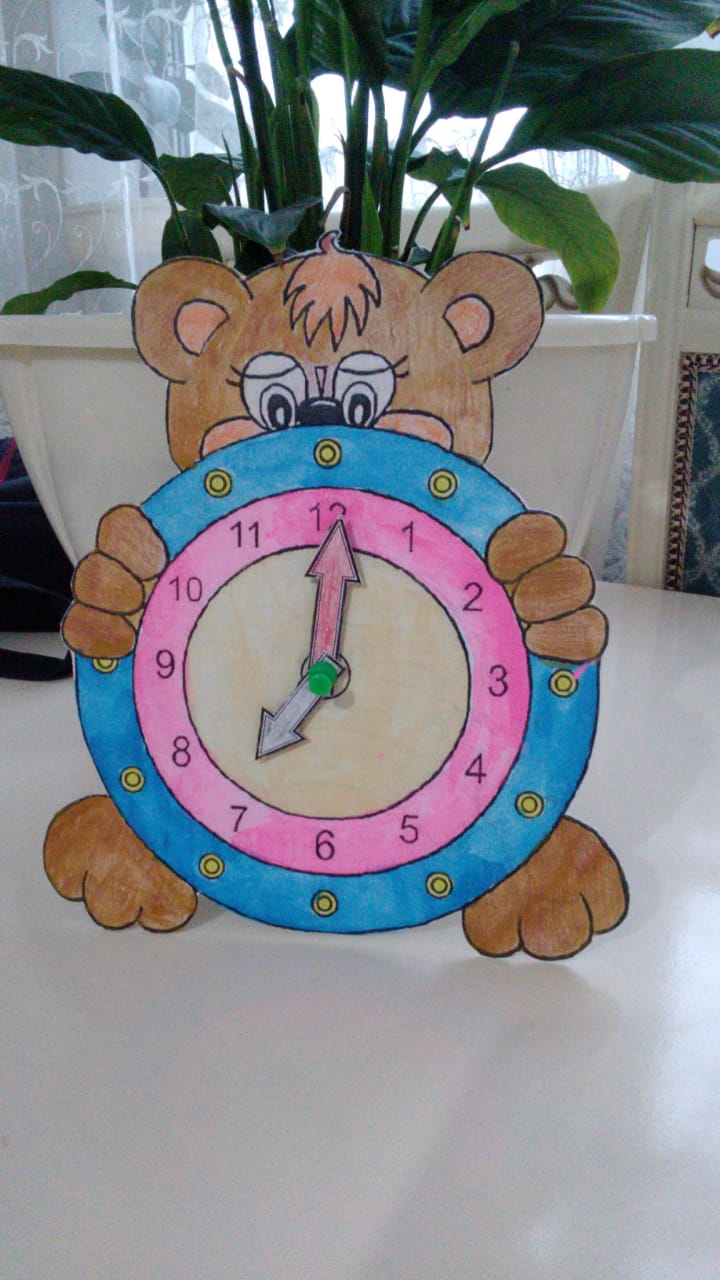 Лесбилердің зәр шығаруын қараңыз Орыс порно: екі қыз сорып жатыр