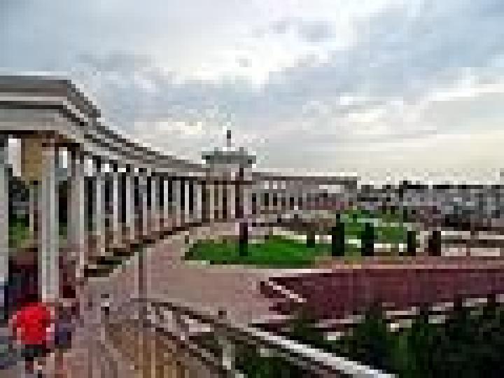 Қазақстан Республикасының Тұңғыш Президенті саябағы
